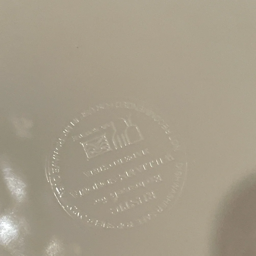 Williams Sonoma set of 2 Rustic White Crackle Melamine Farmhouse salad plates